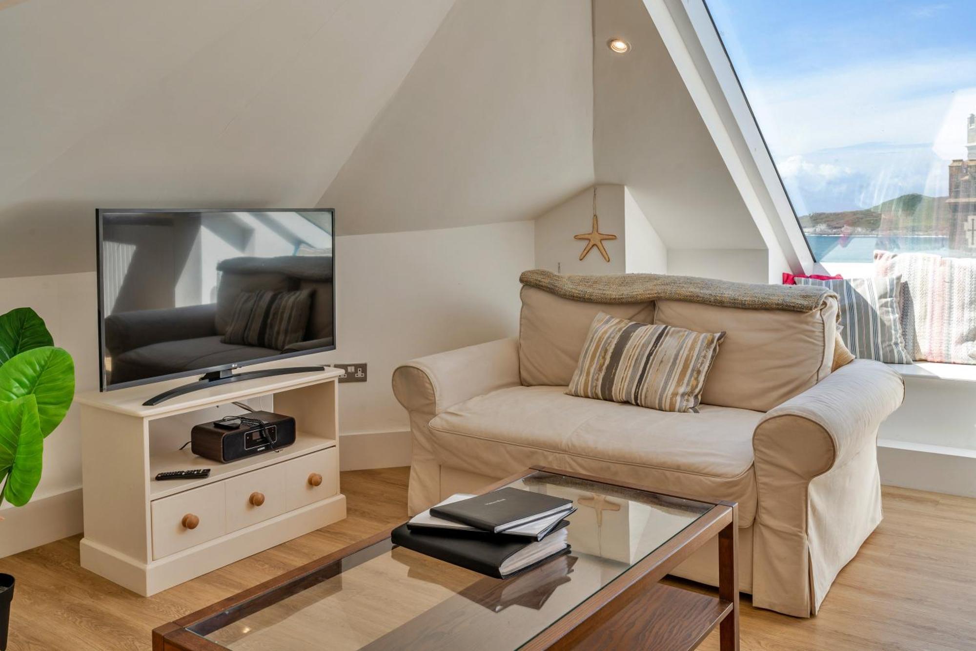 Finest Retreats - Ocean Lookout - Luxury Woolacombe Beach Apartment With Sea Views Екстер'єр фото