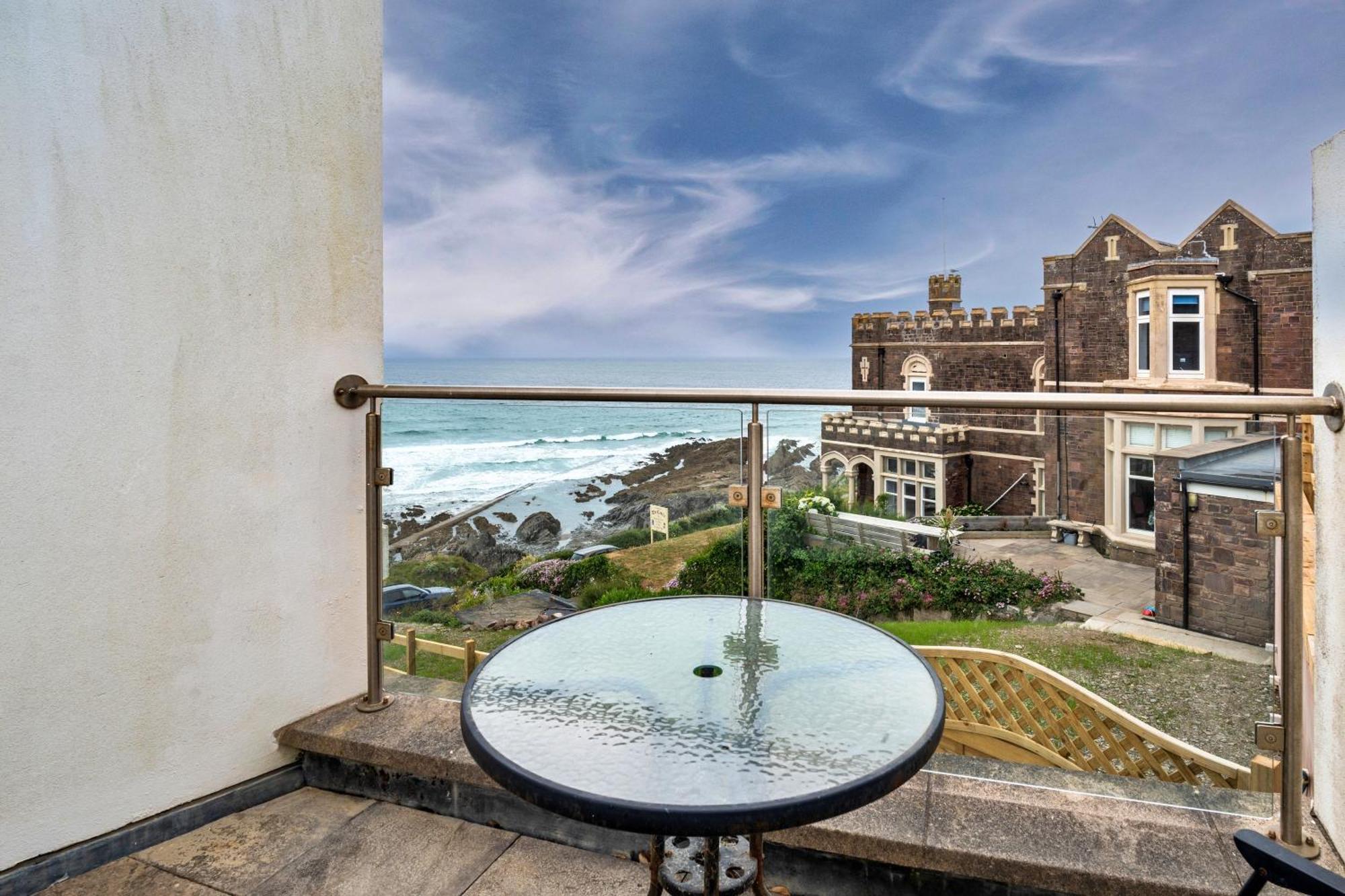Finest Retreats - Ocean Lookout - Luxury Woolacombe Beach Apartment With Sea Views Екстер'єр фото